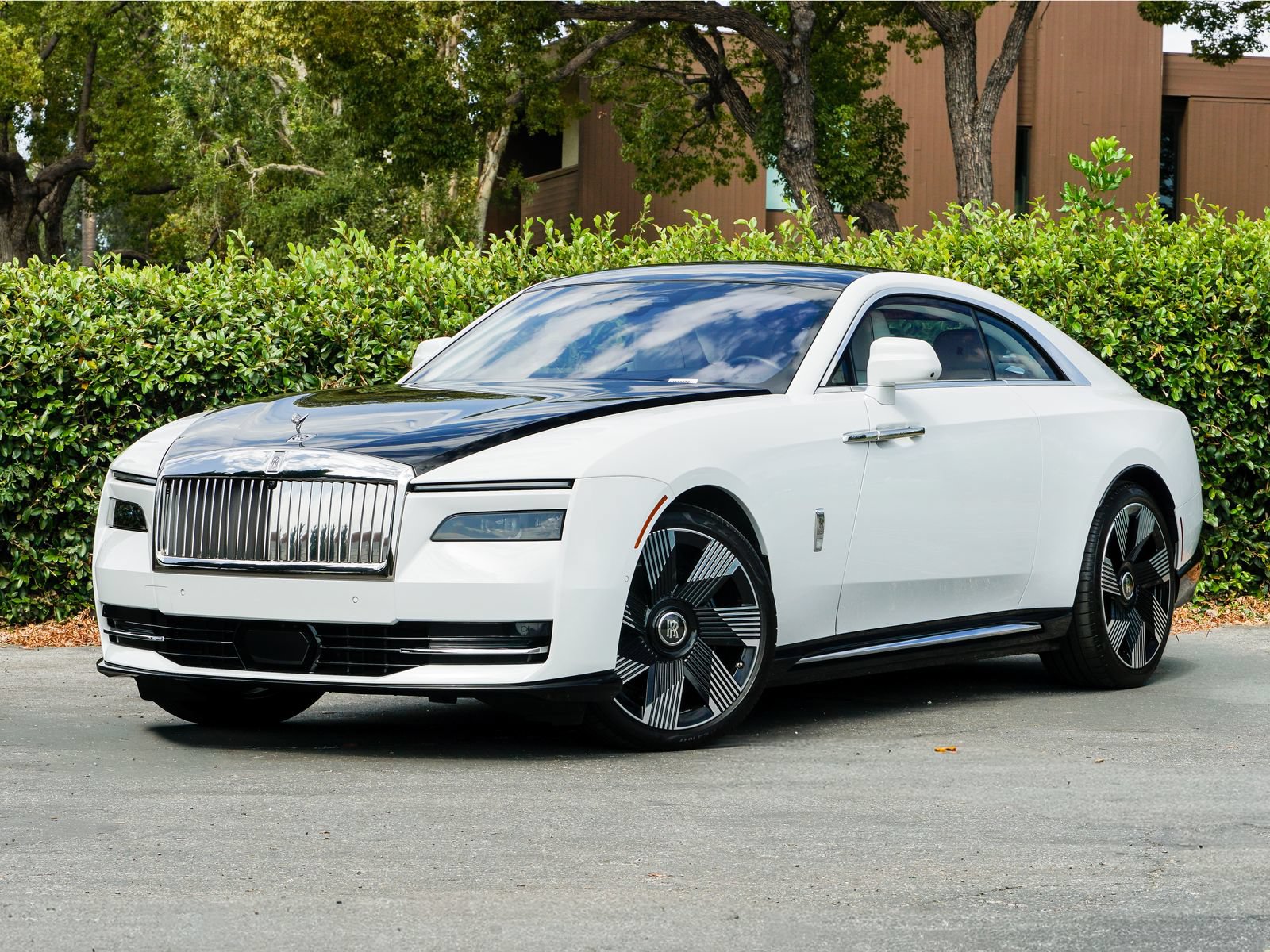 Certified 2024 Rolls-Royce Spectre w/ Spectre Launch Package AWD/4WD video 1