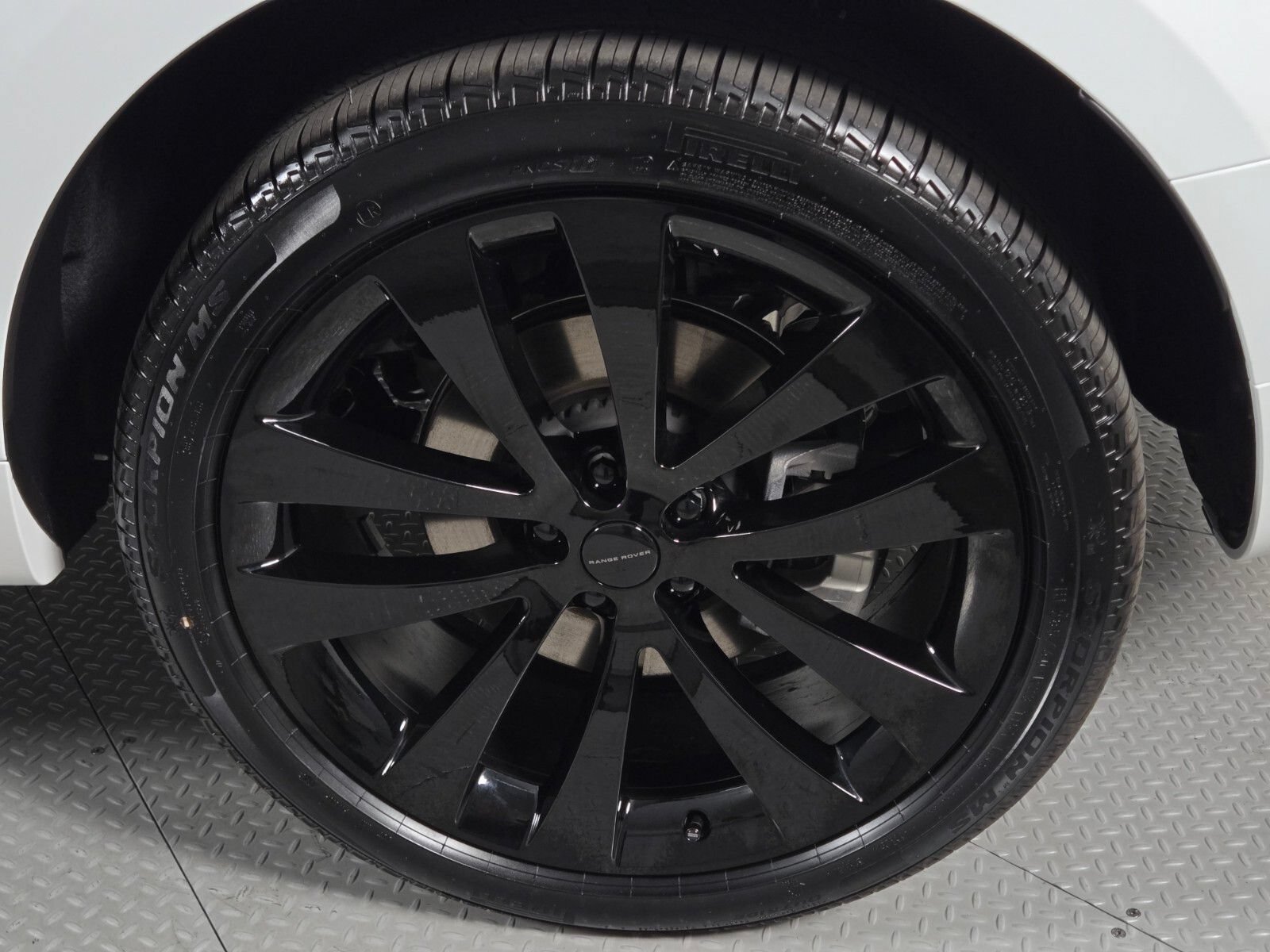 New 2026 Land Rover Range Rover Sport Dynamic SE AWD/4WD image 10