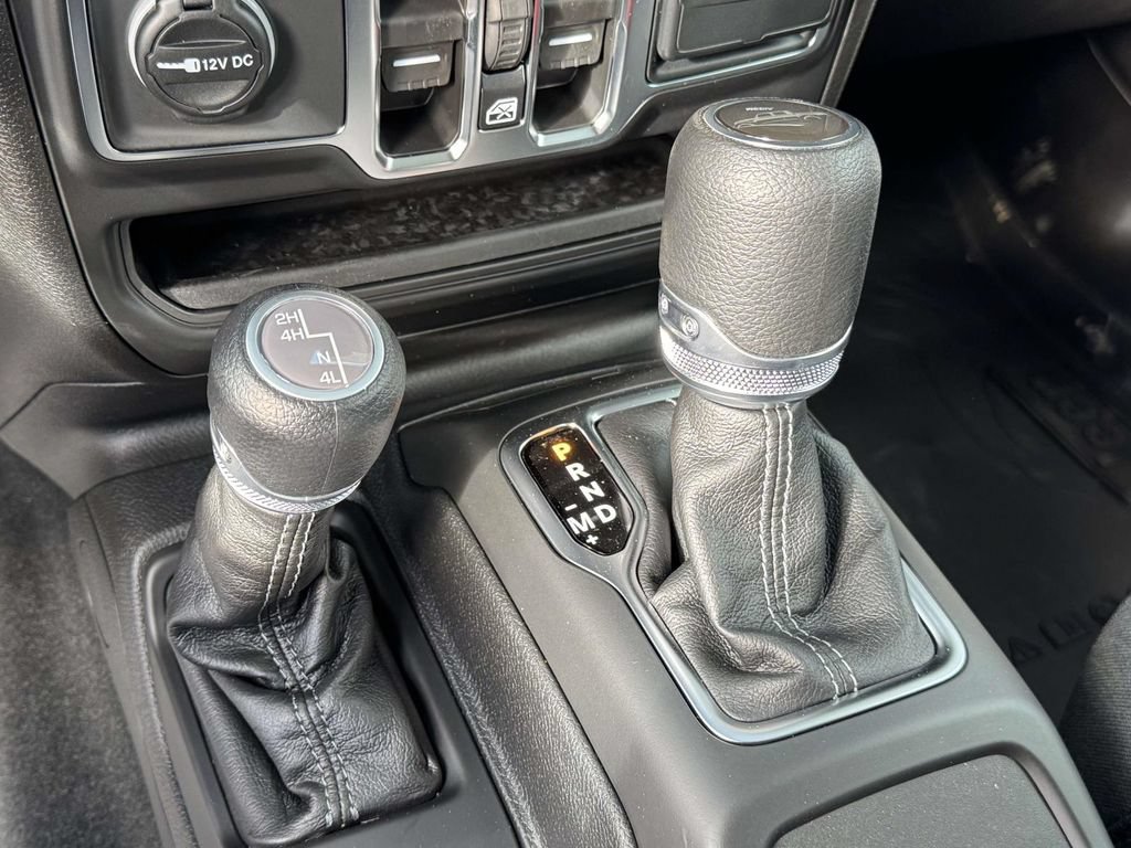 New 2026 Jeep Gladiator Sport AWD/4WD image 21
