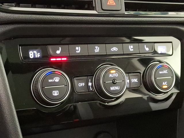 Used 2022 Volkswagen Taos SEL image 18