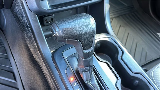 Used 2021 Chevrolet Colorado W/T w/ WT Convenience Package image 16