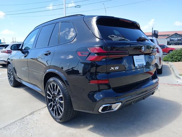New 2026 BMW X5 xDrive40i w/ M Sport Package AWD/4WD image 7