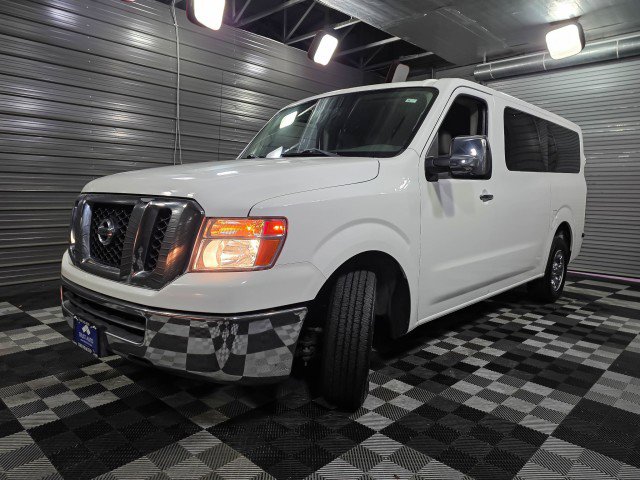 Used 2018 Nissan NV 3500 SV image 33