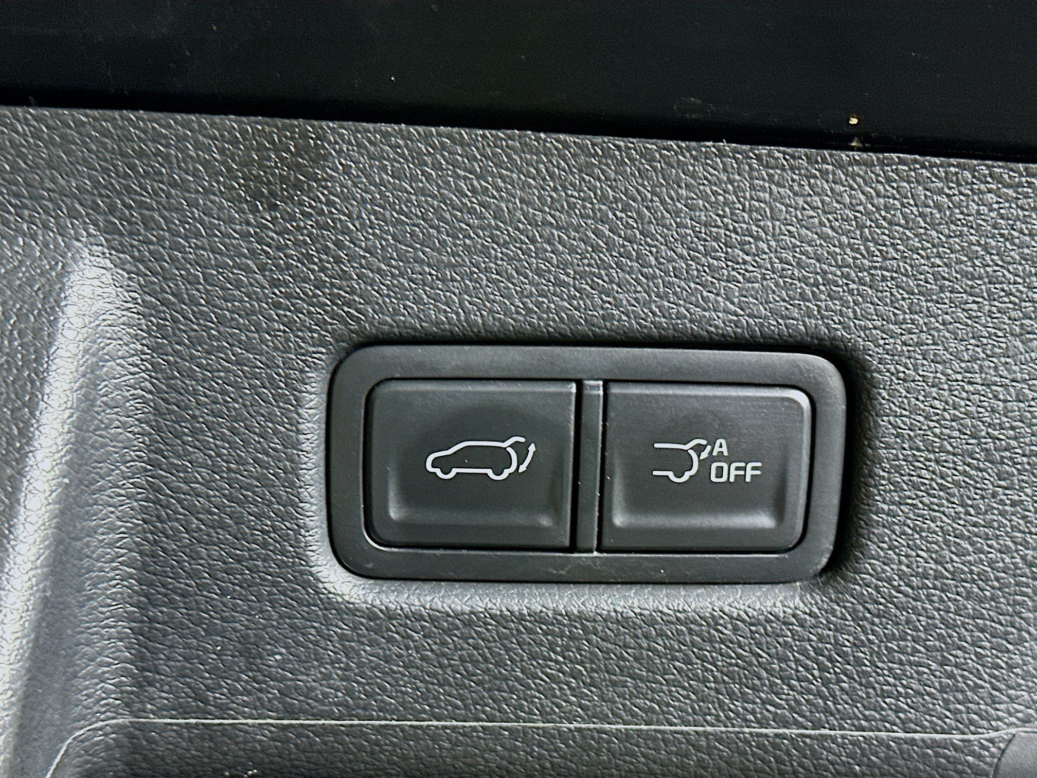 Used 2025 Kia Telluride S FWD image 30