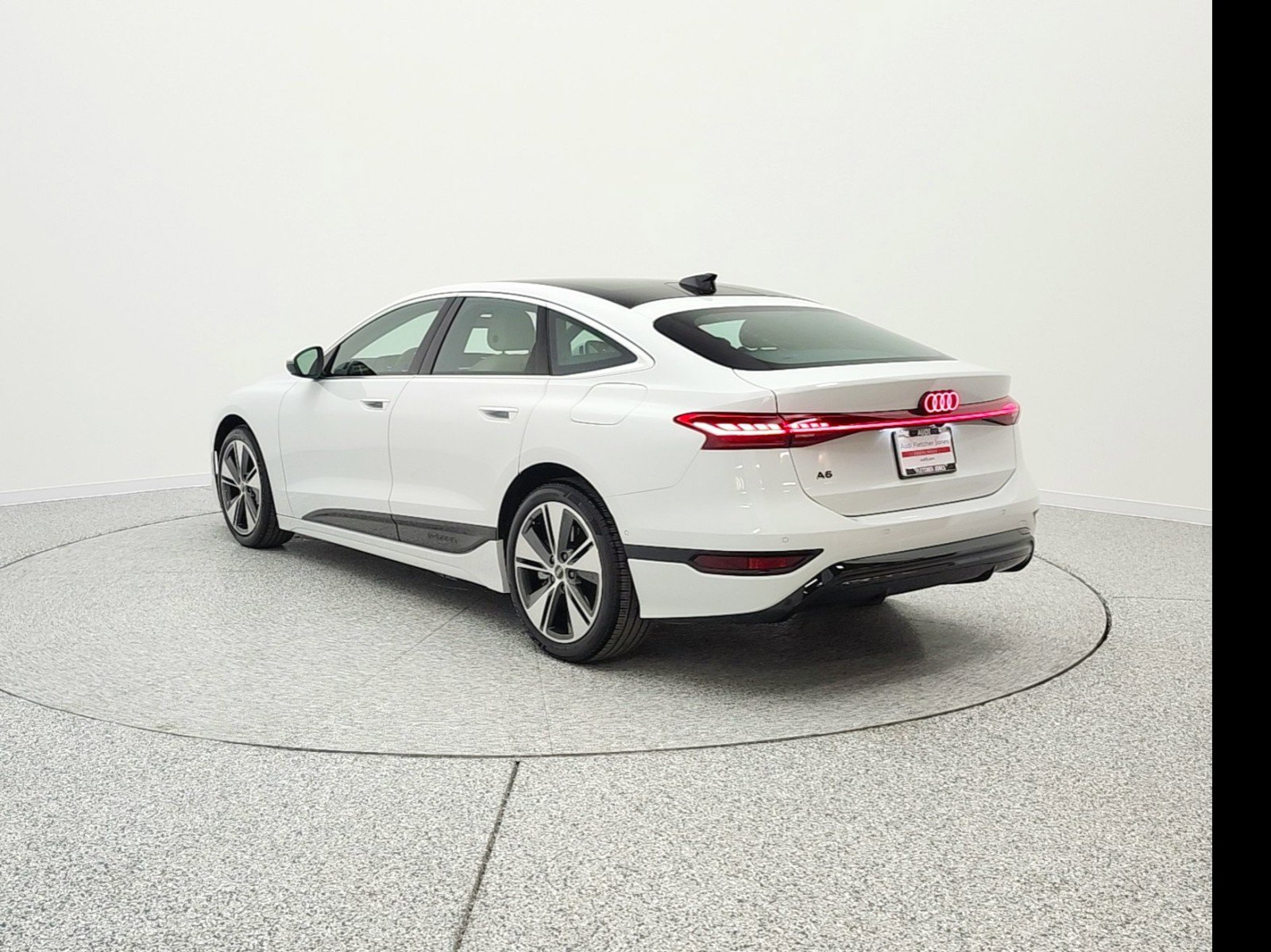 Used 2025 Audi A6 e-tron Premium Plus w/ Premium Plus image 7