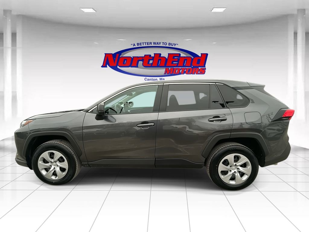 Used 2024 Toyota RAV4 LE image 6