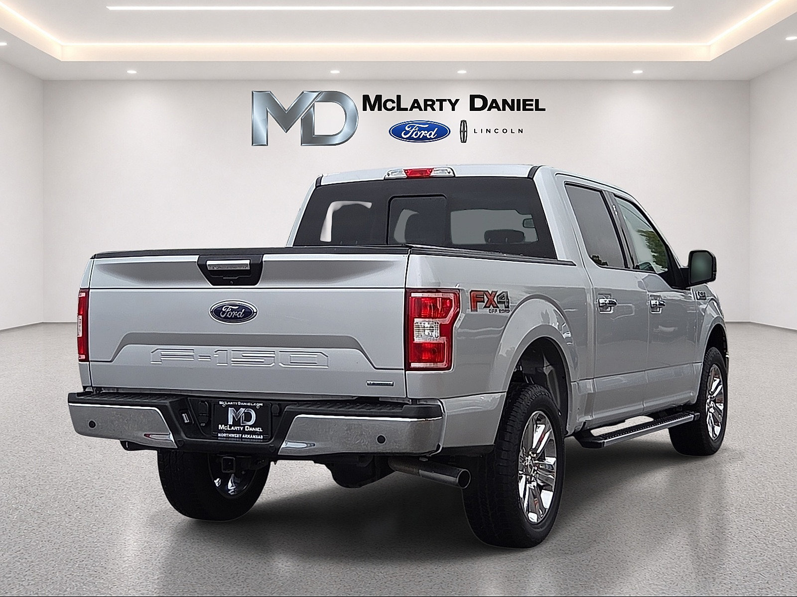 Certified 2019 Ford F150 XLT w/ Equipment Group 302A Luxury AWD/4WD image 5