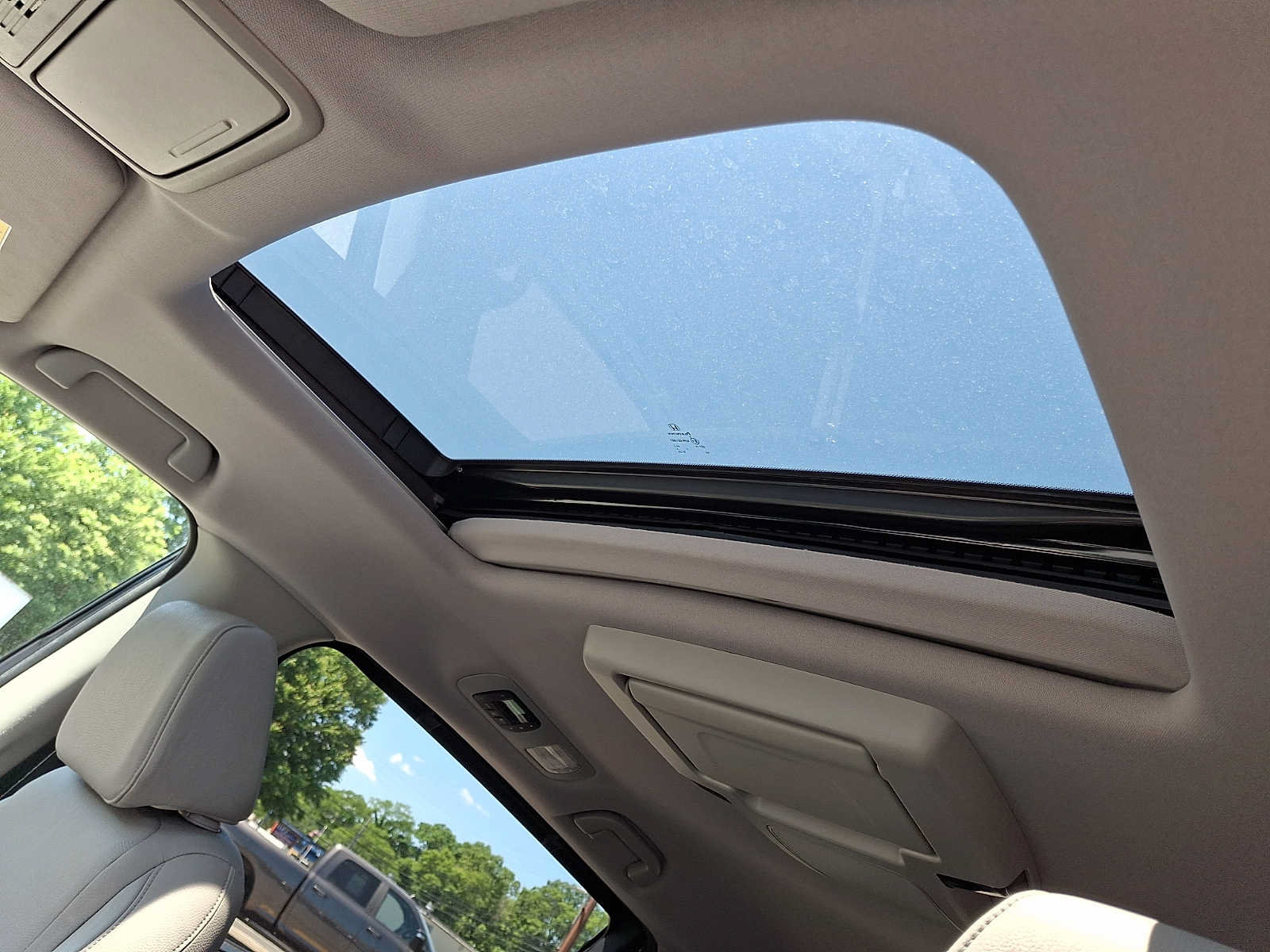 Certified 2018 Honda Odyssey EX-L image 15