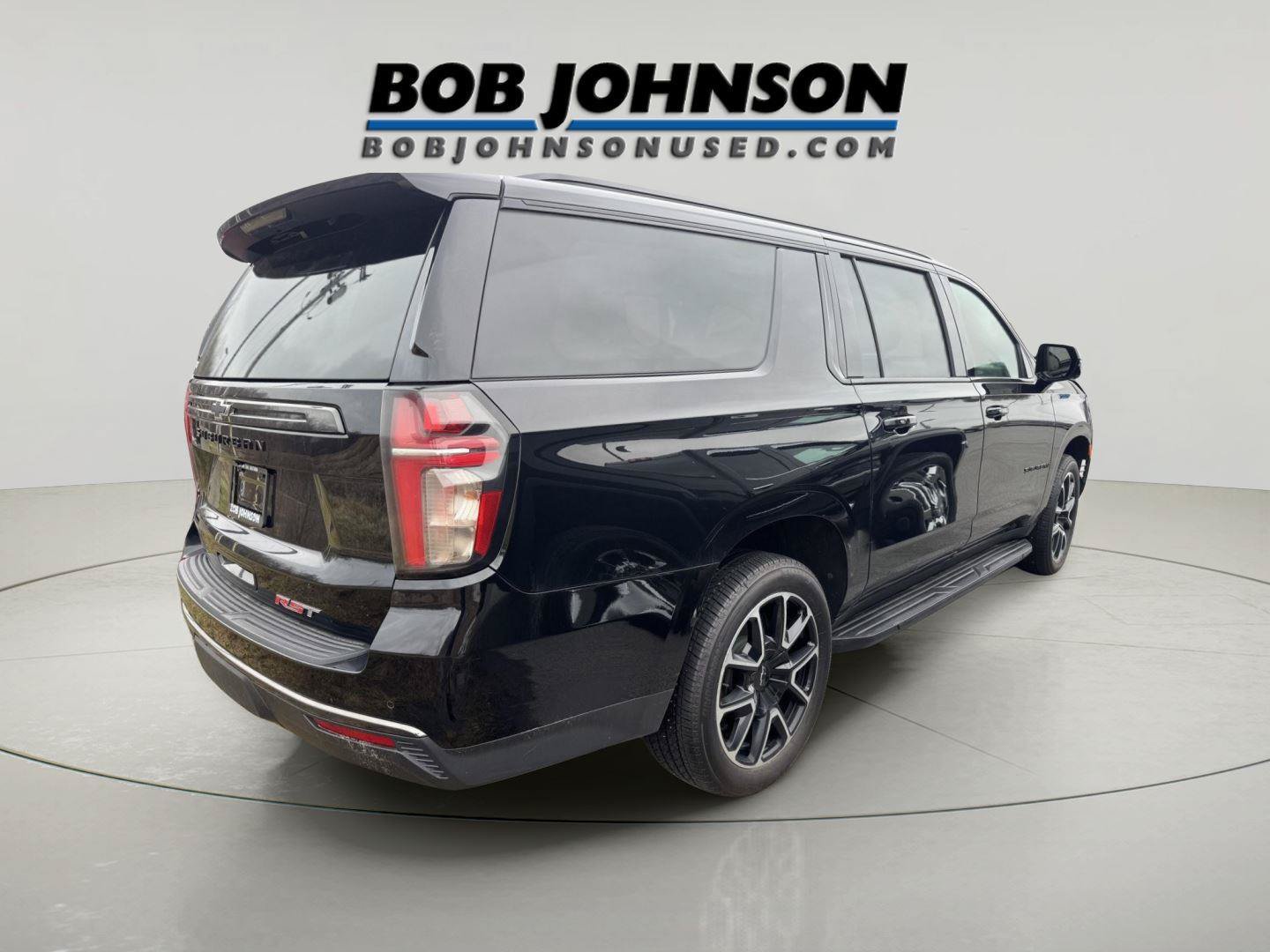 Used 2022 Chevrolet Suburban RST w/ Luxury Package AWD/4WD video 1