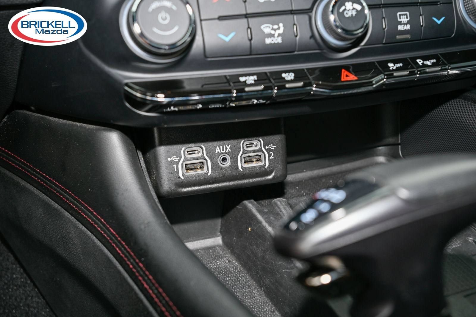 Used 2022 Dodge Durango R/T w/ Blacktop Package AWD/4WD image 32