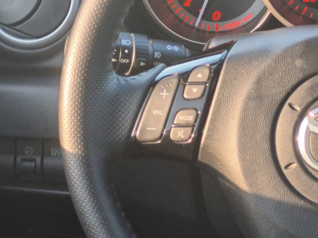 Used 2009 MAZDA MAZDA3 s Touring FWD image 21
