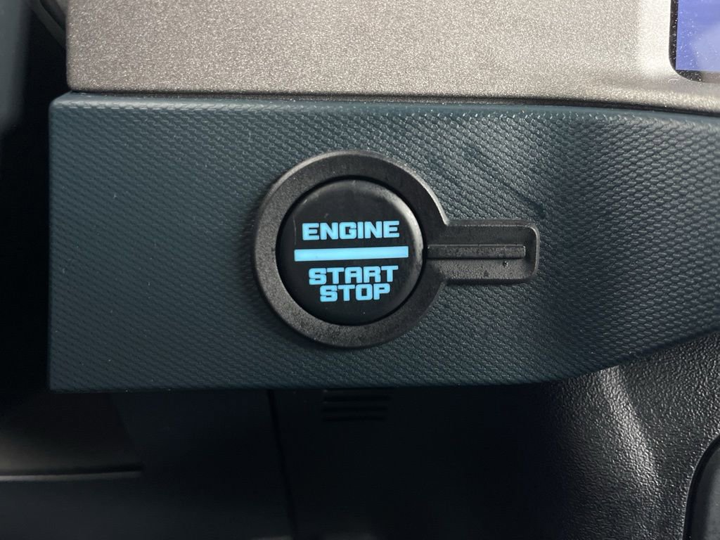 Used 2024 Ford Bronco Outer Banks image 13