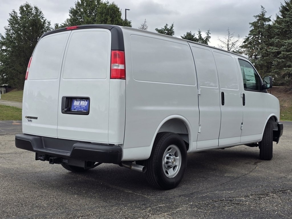 New 2025 Chevrolet Express 2500 w/ Driver Convenience Package RWD image 11