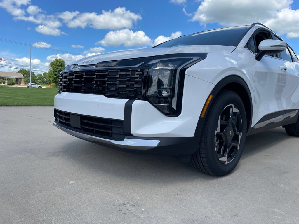 New 2026 Kia Sportage EX FWD image 15