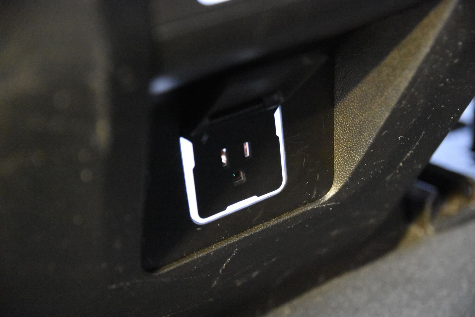 Used 2024 Chevrolet Tahoe LT RWD image 31