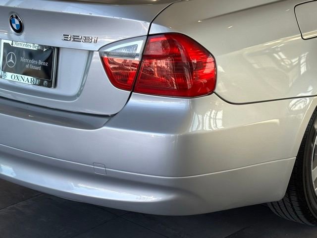 Used 2007 BMW 328i Sedan image 4