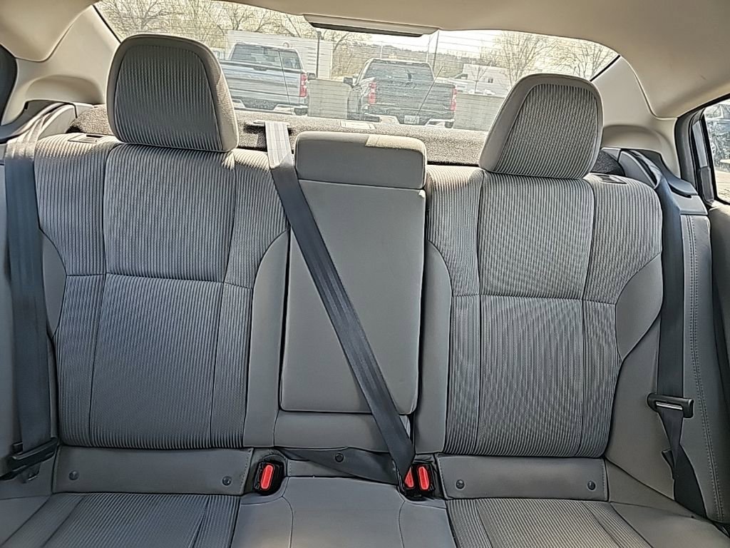 Used 2024 Subaru Legacy Premium image 8