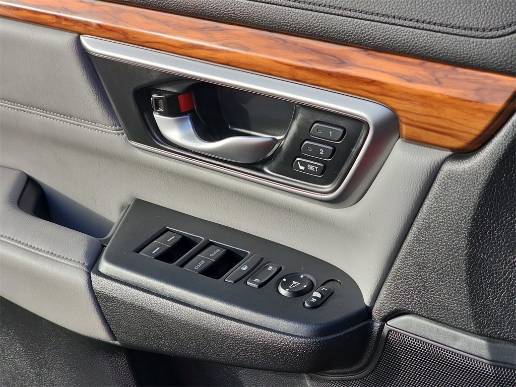 Used 2021 Honda CR-V Touring image 24