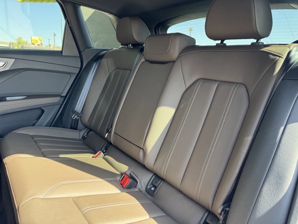 Used 2024 Audi Q4 e-tron Premium Plus w/ Premium Plus image 40