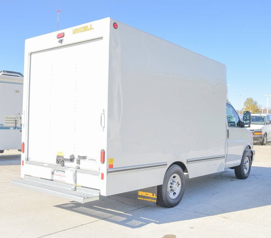 New 2025 Chevrolet Express 3500 w/ Power Convenience Package RWD image 7