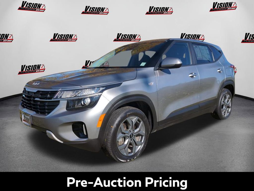 Certified 2024 Kia Seltos LX