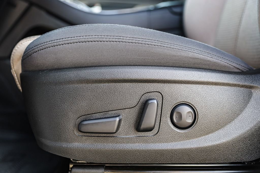 Certified 2023 Hyundai Santa Fe SEL image 21