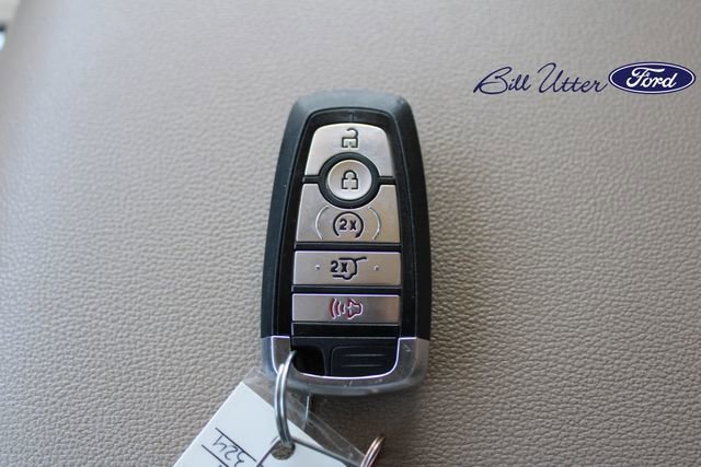 Used 2024 Ford Expedition Limited image 27