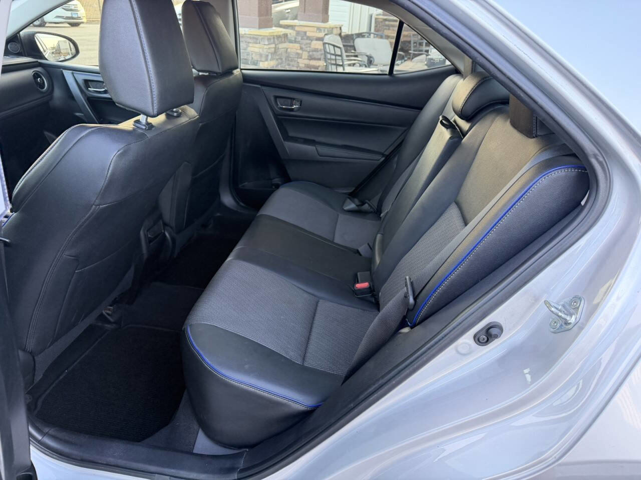 Used 2018 Toyota Corolla SE FWD image 20