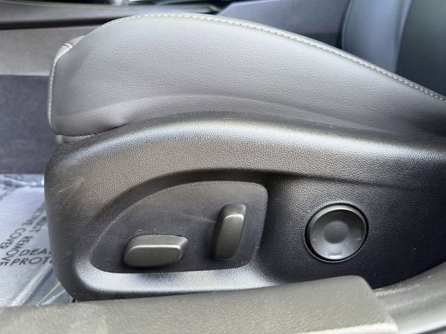 Used 2025 Cadillac CT4 Premium Luxury RWD image 18