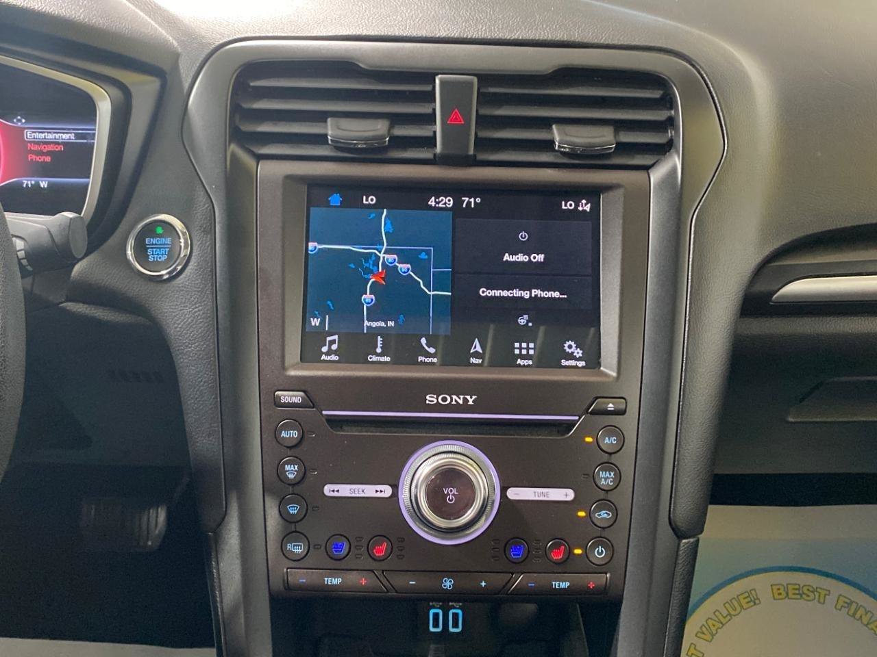 Used 2019 Ford Fusion Titanium AWD/4WD image 15