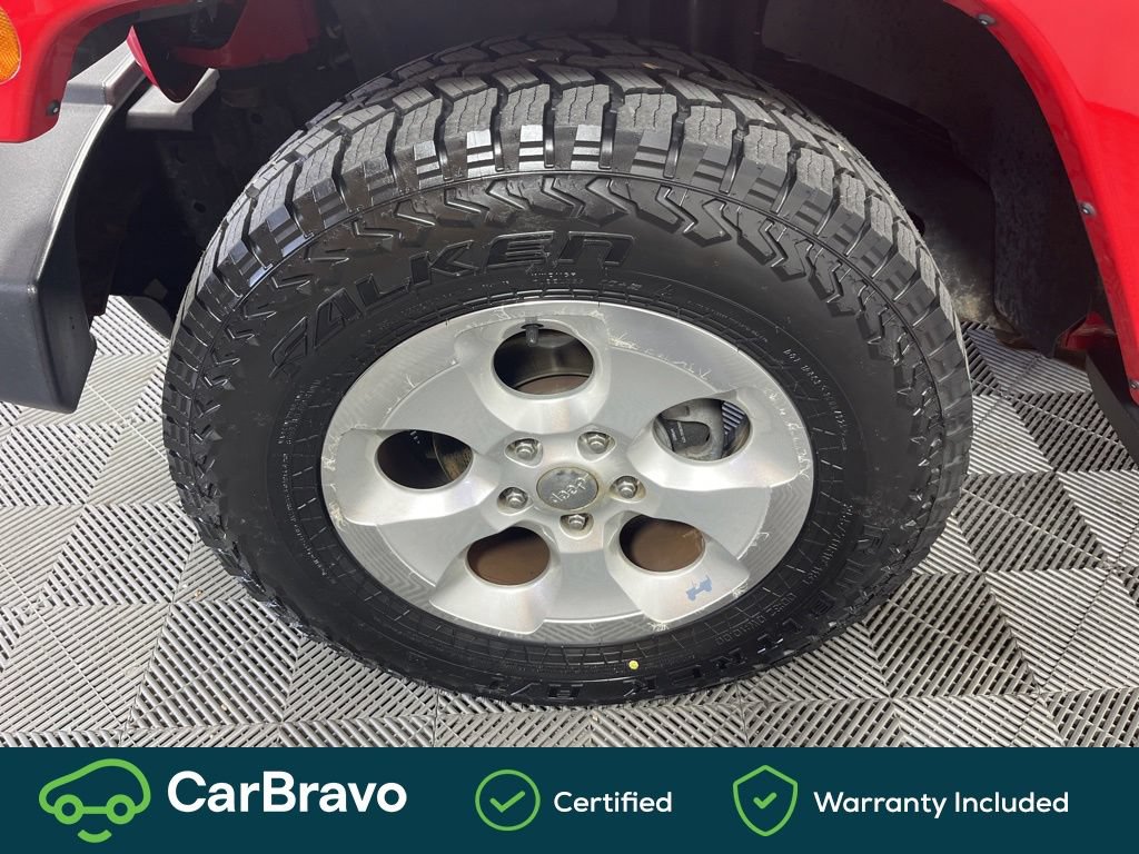 Used 2013 Jeep Wrangler Unlimited Sahara w/ Trailer Tow Group AWD/4WD image 14