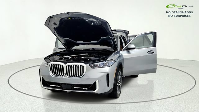 Used 2025 BMW X5 sDrive40i w/ Parking Assistance Package RWD image 13