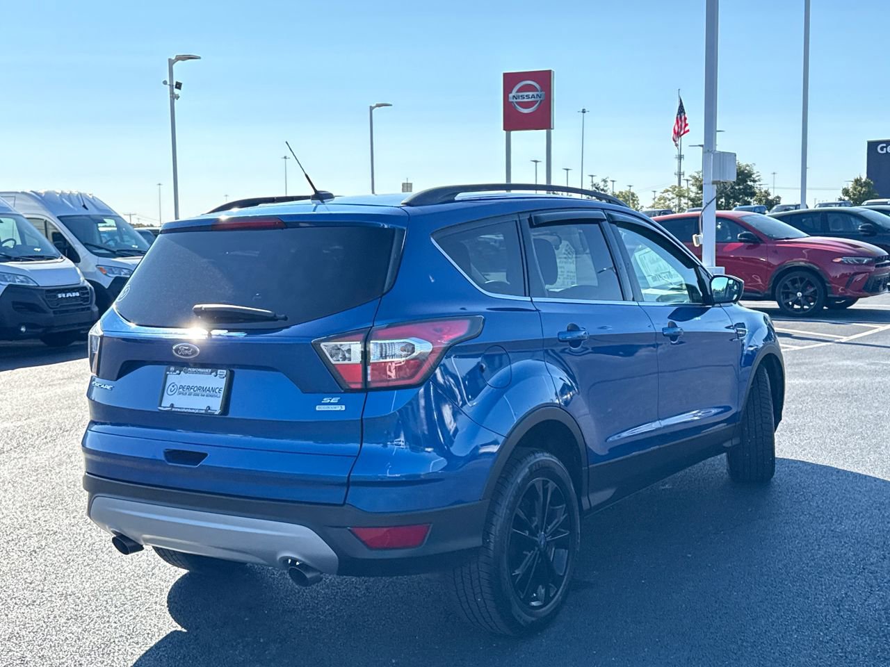 Used 2017 Ford Escape SE image 3