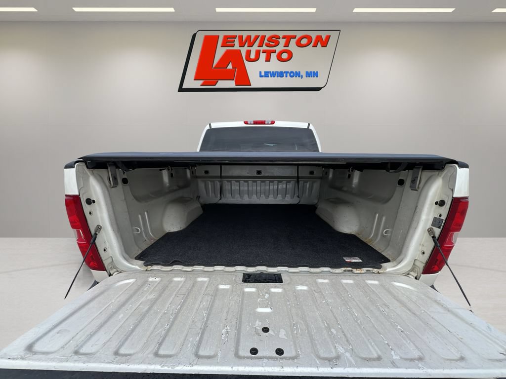 Certified 2013 Chevrolet Silverado 1500 LTZ w/ LTZ White Diamond Edition AWD/4WD image 30