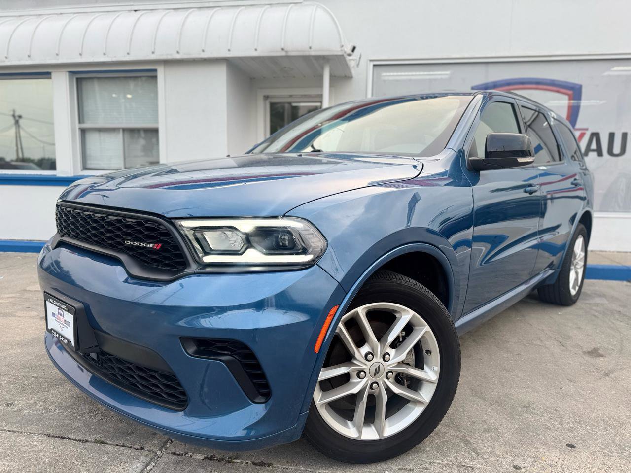 Used 2024 Dodge Durango GT AWD/4WD image 3