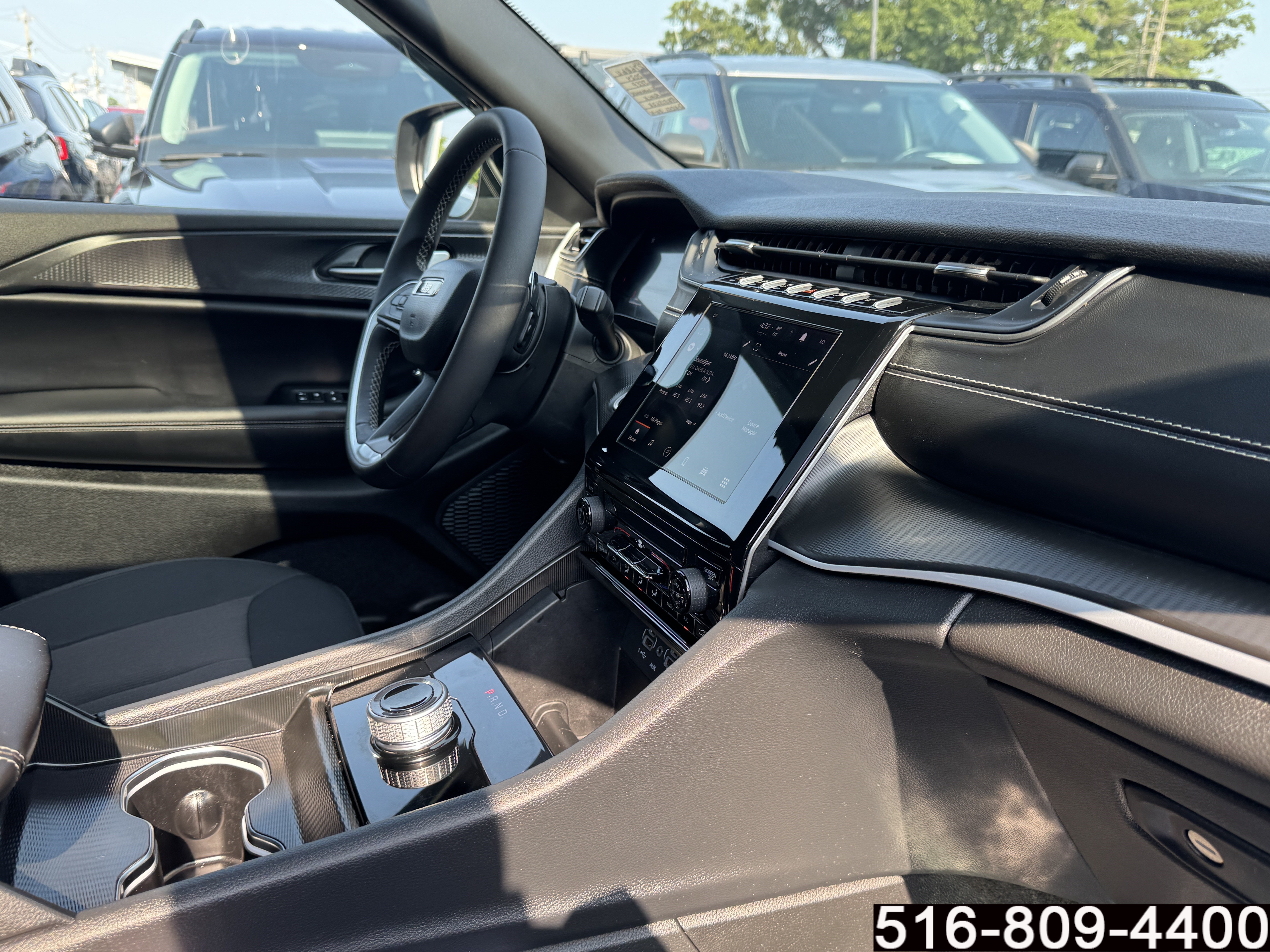 Used 2024 Jeep Grand Cherokee L Laredo AWD/4WD image 30