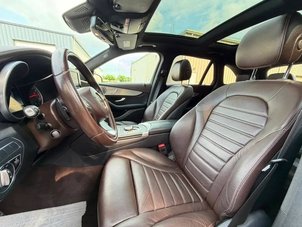 Used 2019 Mercedes-Benz GLC 43 AMG 4MATIC image 15