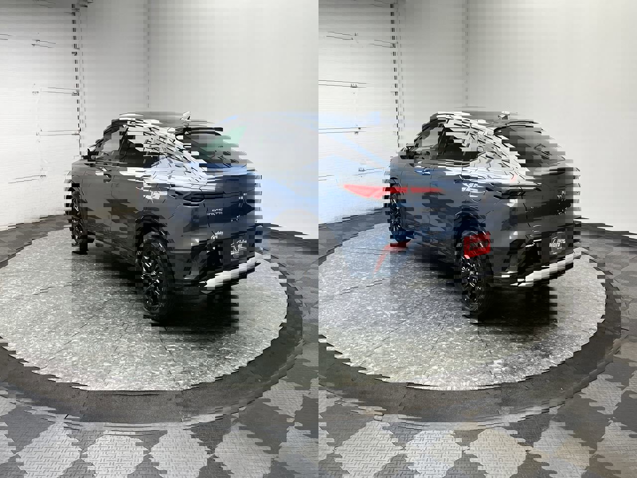 Certified 2024 Buick Envista Sport Touring w/ Convenience I Package FWD image 2