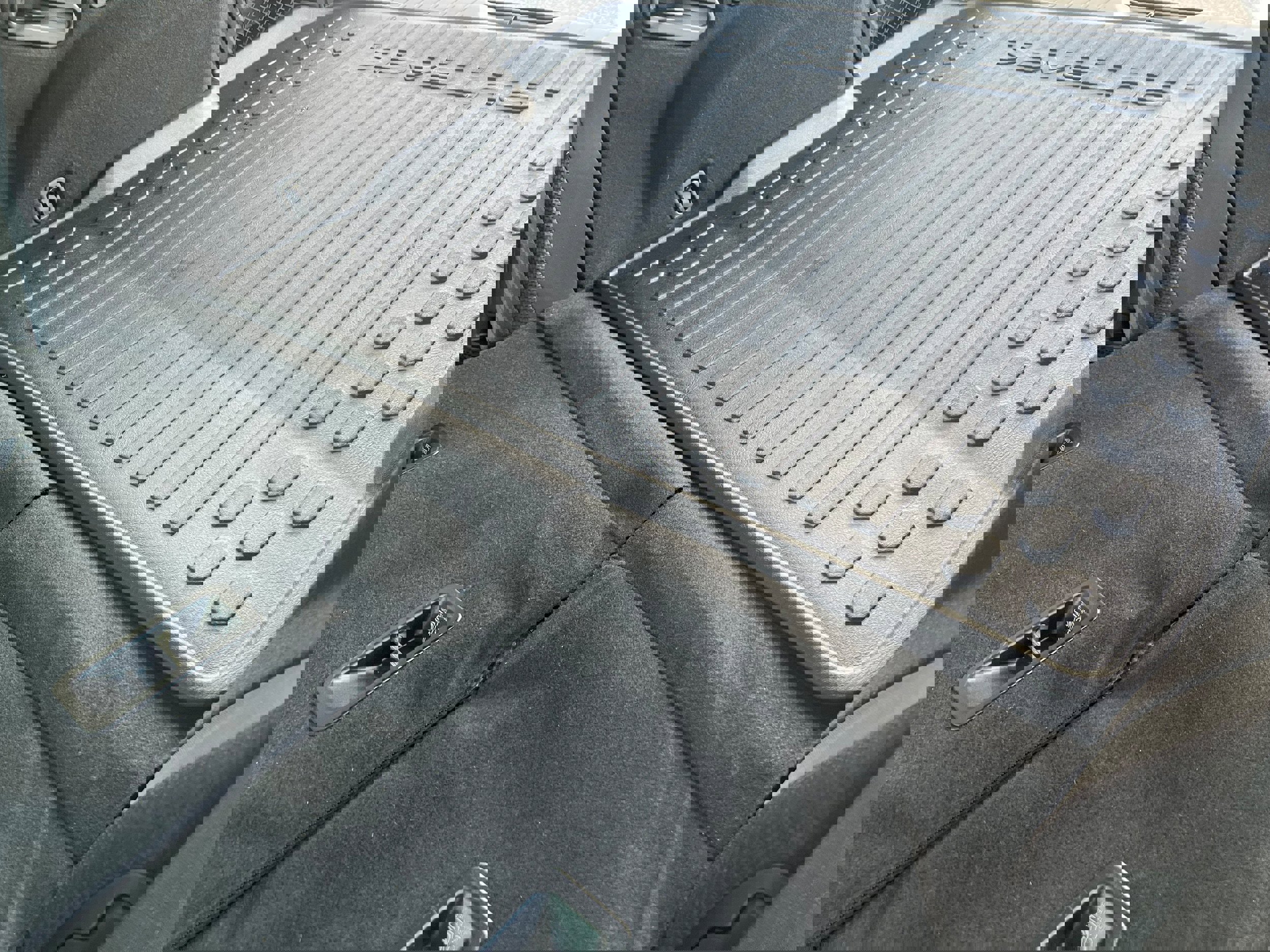 Certified 2025 Subaru Outback Premium w/ Popular Package #1A image 13