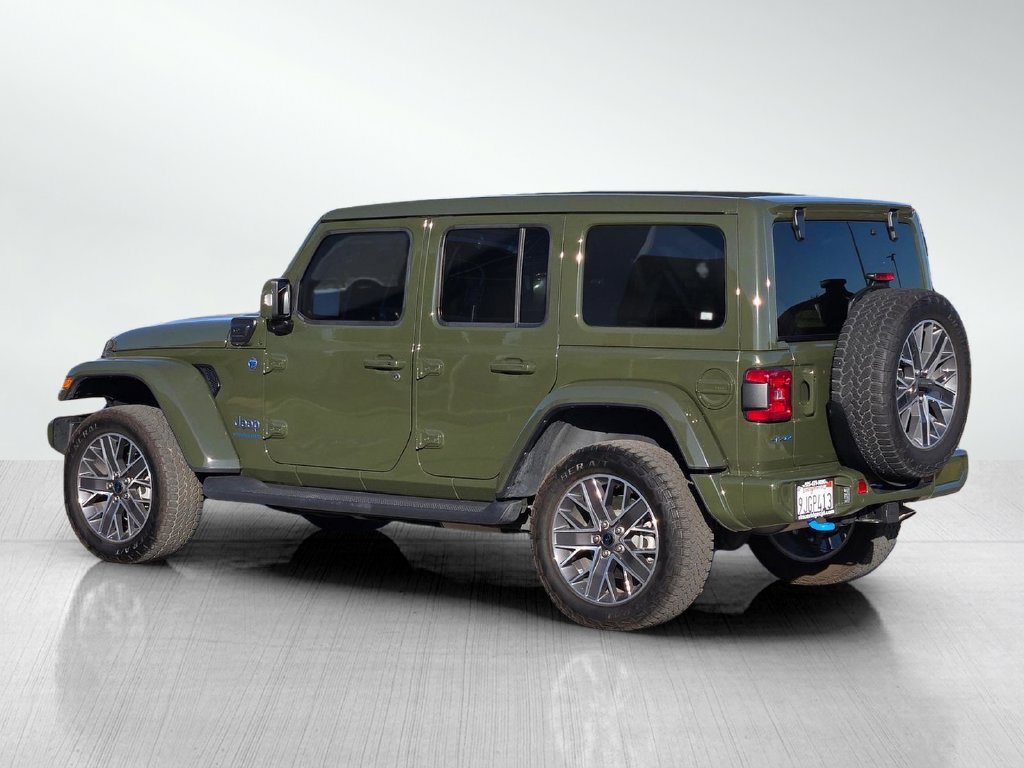 Used 2024 Jeep Wrangler High Altitude AWD/4WD image 8