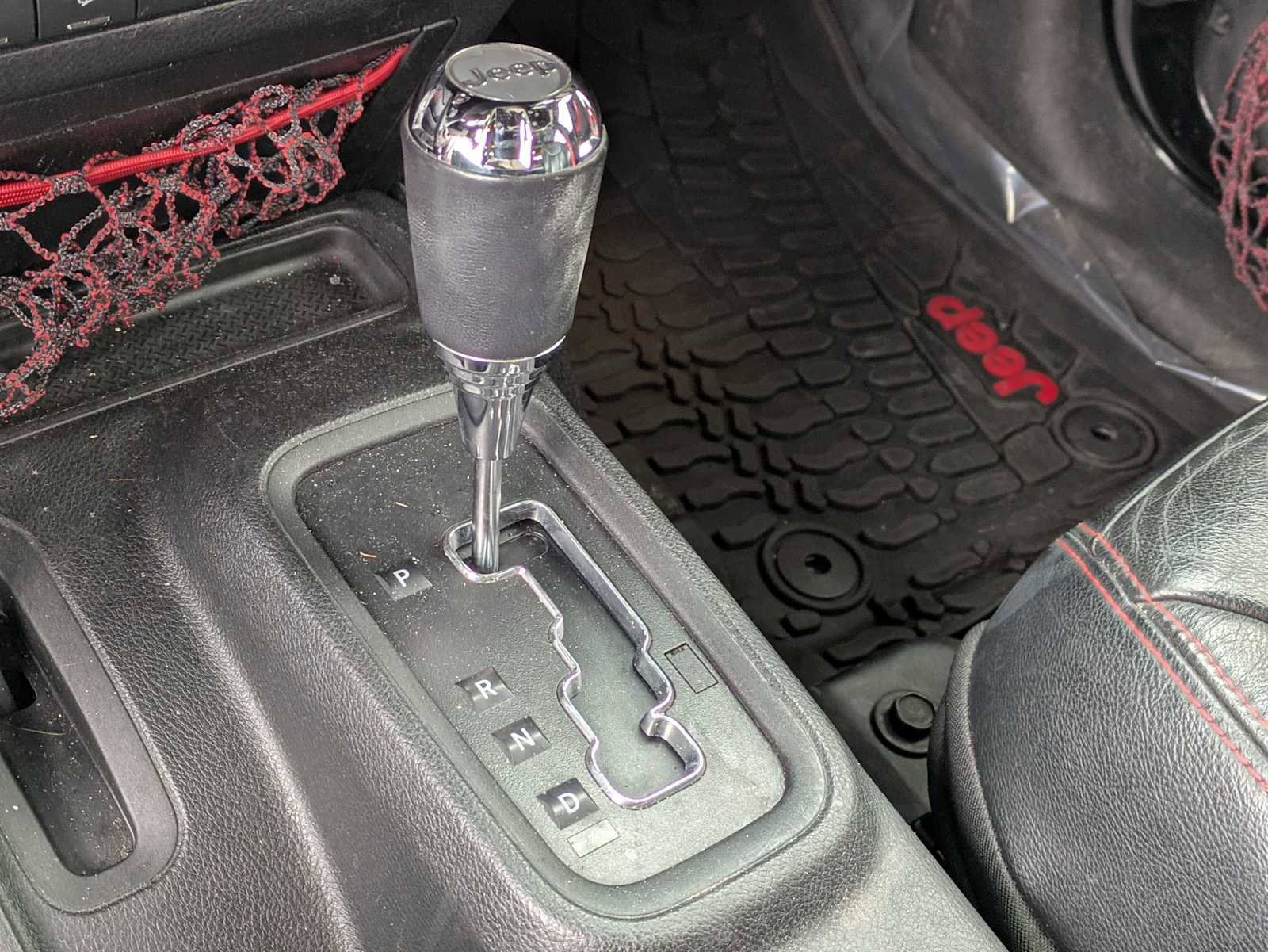 Used 2017 Jeep Wrangler Unlimited Rubicon image 27