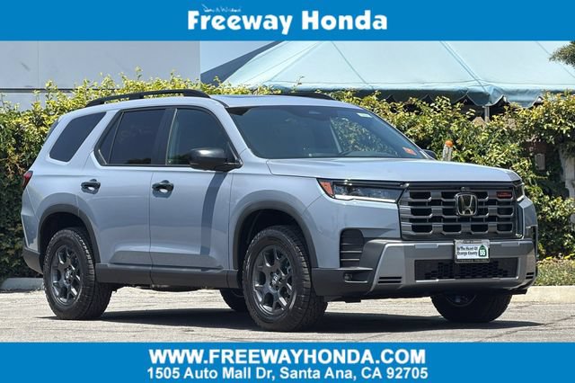 New 2026 Honda Pilot TrailSport