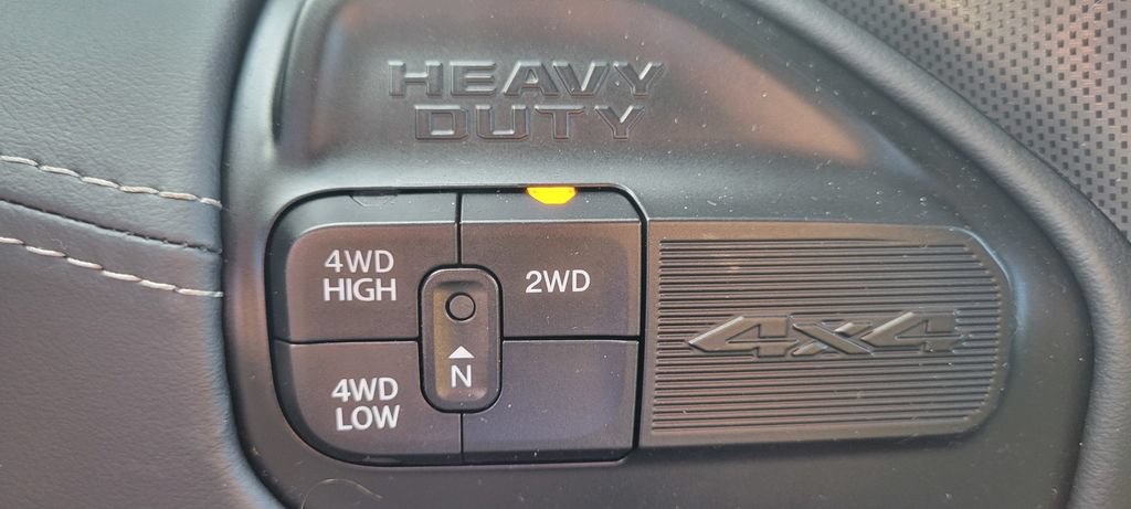 Used 2024 RAM 3500 Limited AWD/4WD image 29