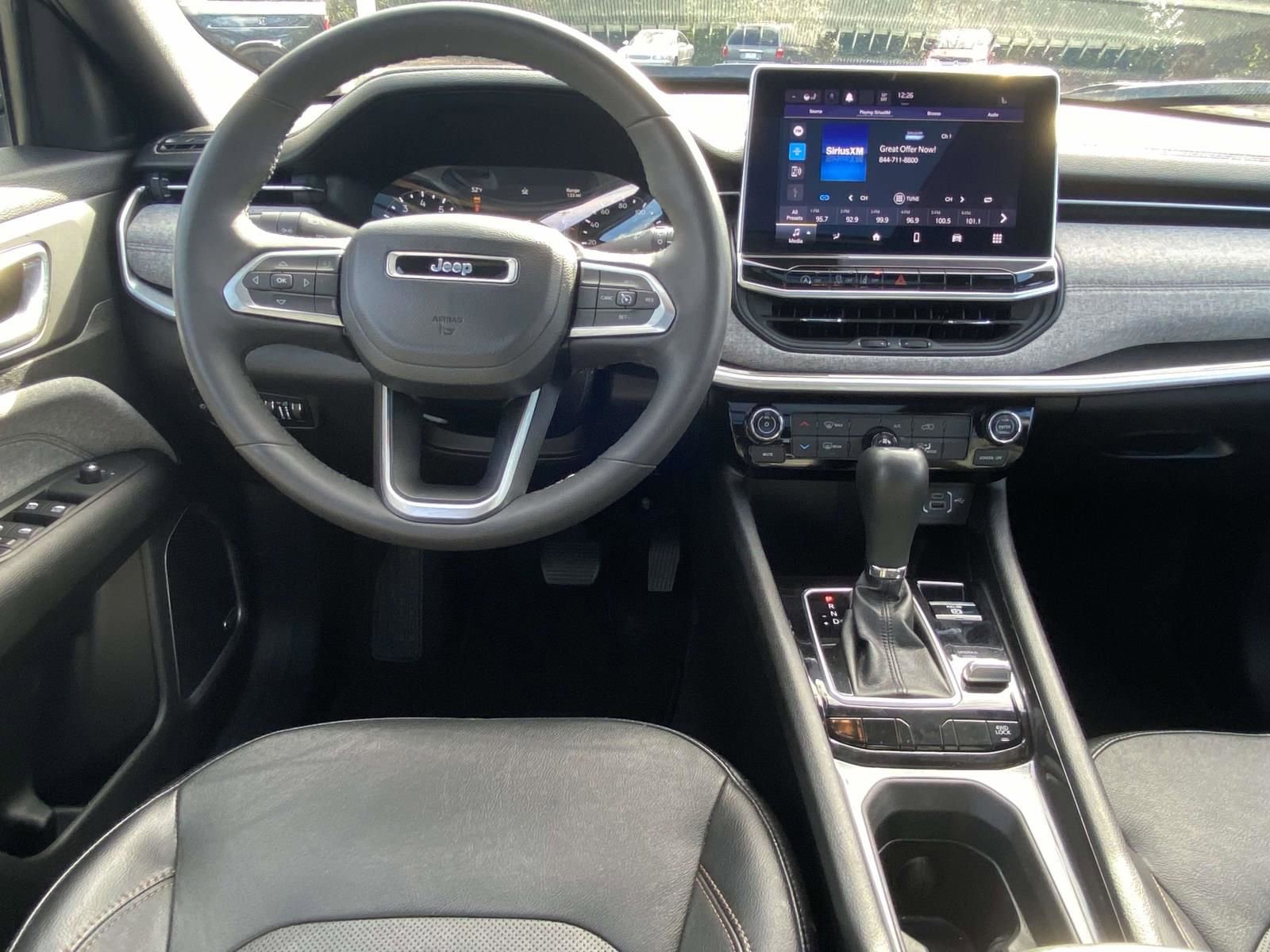 Used 2023 Jeep Compass Latitude w/ Sun and Sound Group image 10