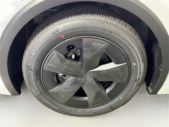New 2026 Toyota Prius LE image 11