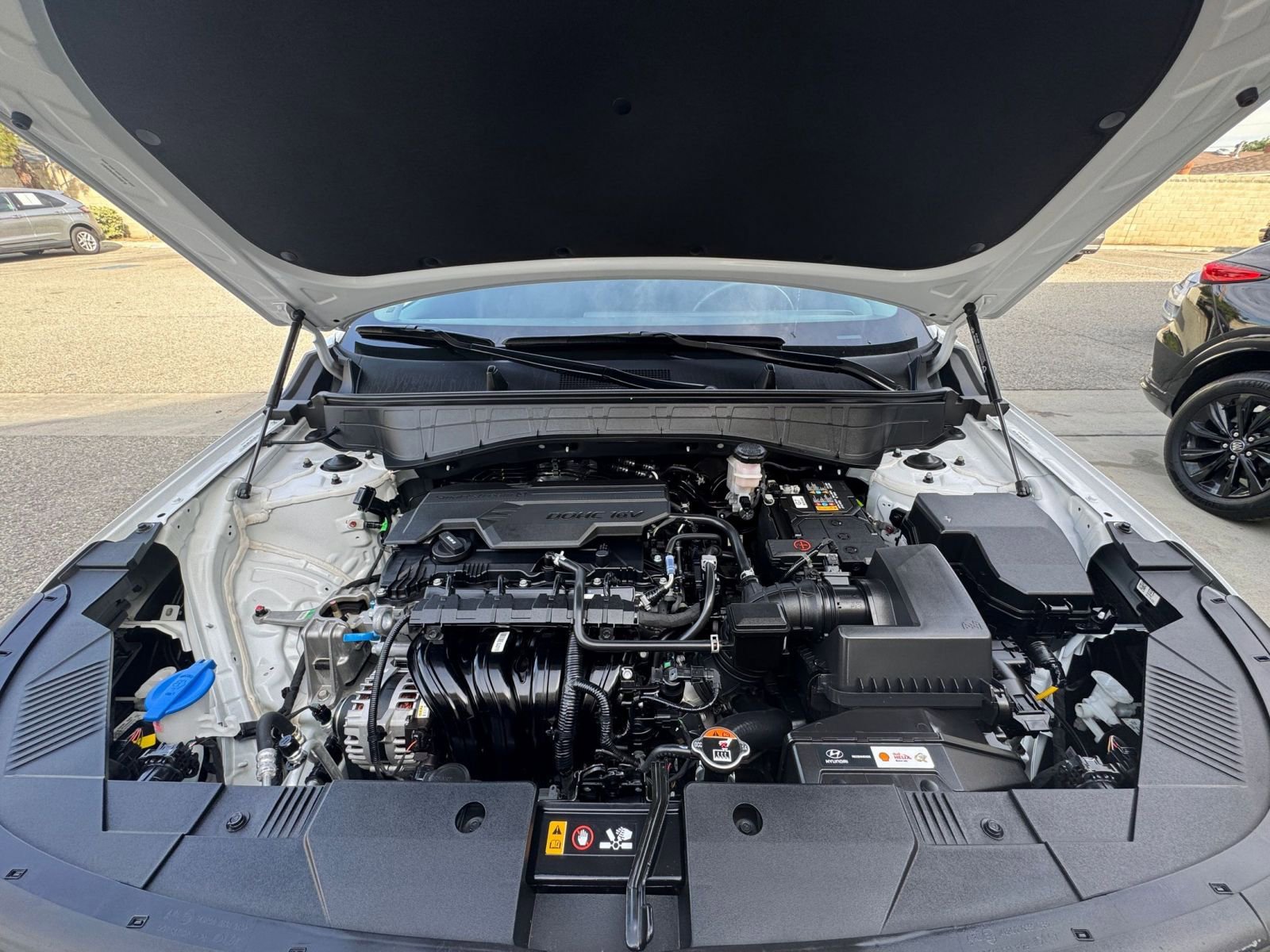 Used 2025 Hyundai Kona SEL image 32