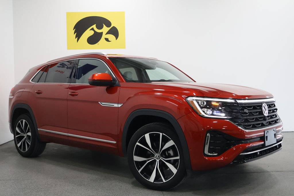 Used 2024 Volkswagen Atlas Cross Sport SEL Premium R-Line image 2