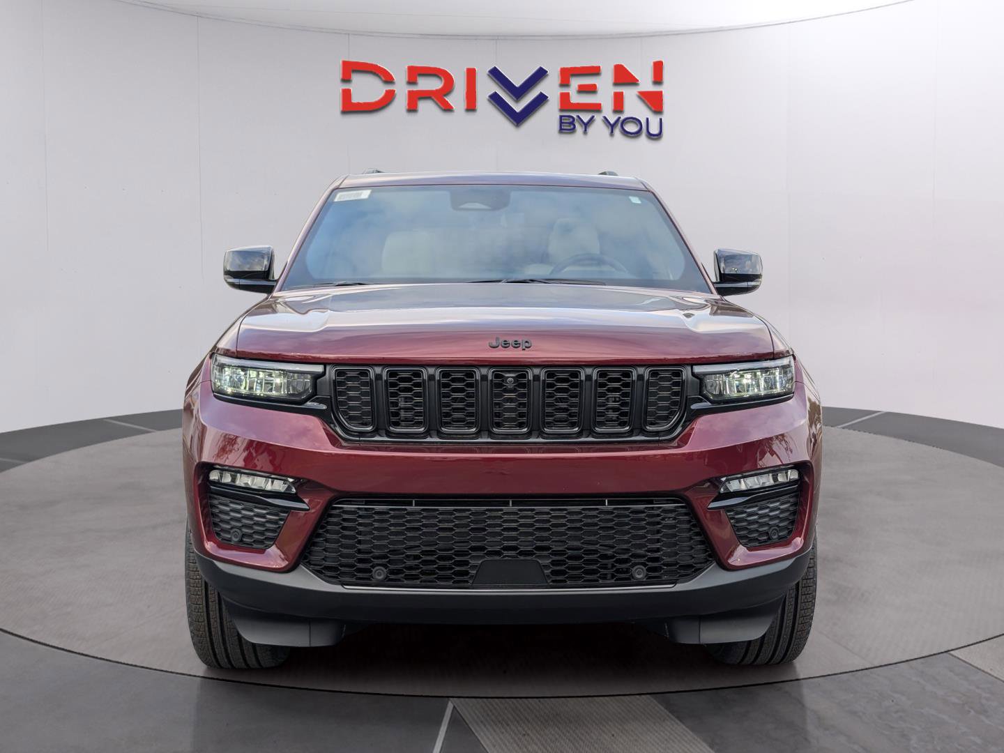 New 2025 Jeep Grand Cherokee Limited w/ Luxury Tech Group II image 8