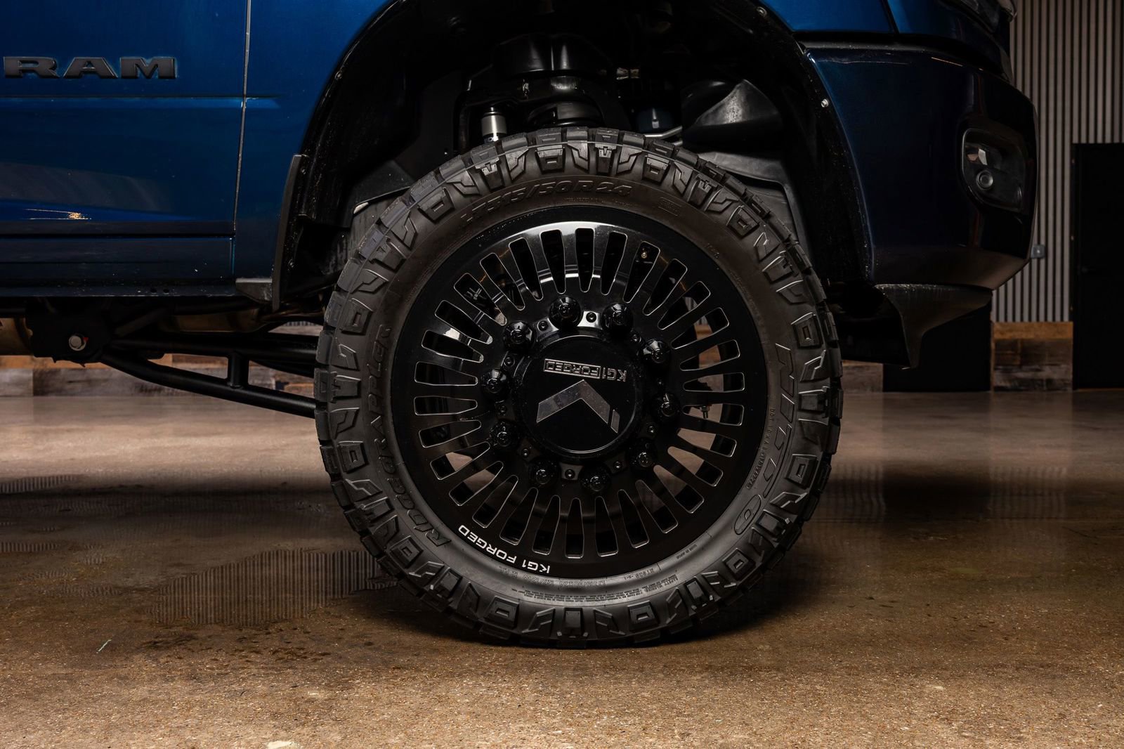 Used 2024 RAM 3500 Laramie w/ Night Edition image 12