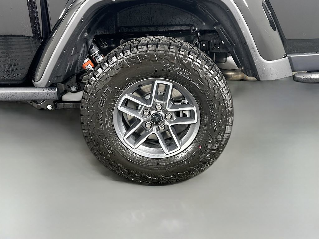 New 2025 Jeep Gladiator Mojave image 17